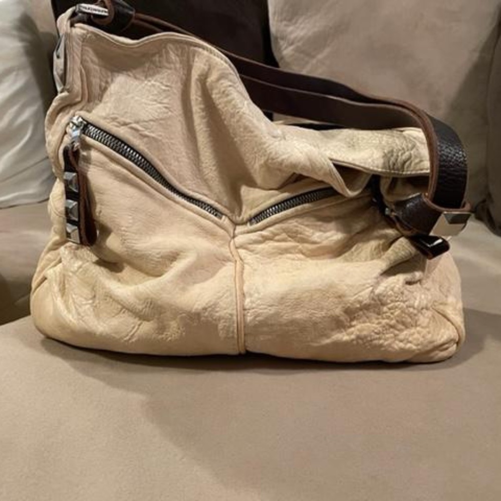 Tylie Malibu "Exeter" Leather Handbag